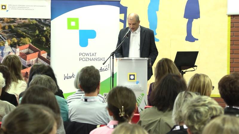WCZORAJ - DZIŚ - JUTRO. WCZESNE WSPOMAGANIE ROZWOJU DZIECKA