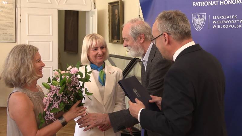 NAGRODA PTPN DLA KSIĄŻKI O ARCISZEWSKIM 